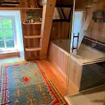 Le Potala Bed and Breakfast