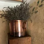 Bed and Breakfast Le Potala Le Bouchet-Saint-Nicolas