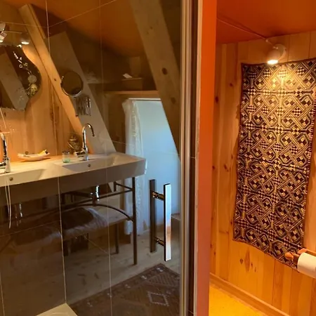 Le Potala Le Bouchet-Saint-Nicolas