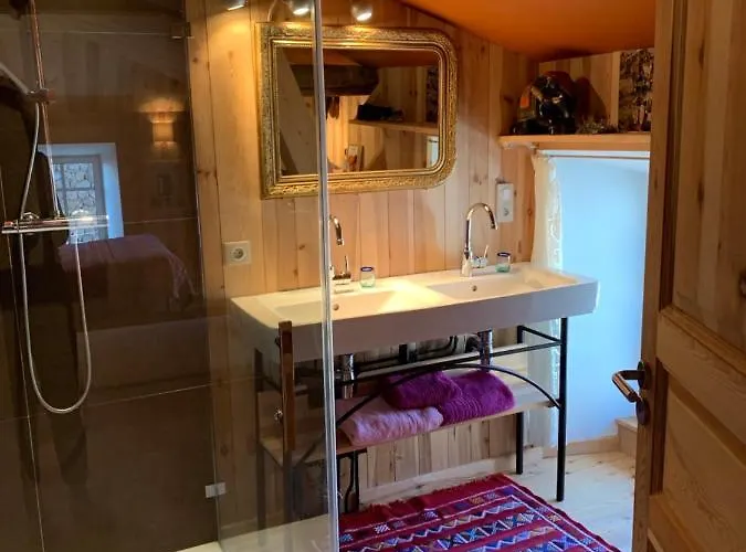 Le Potala 3* Le Bouchet-Saint-Nicolas